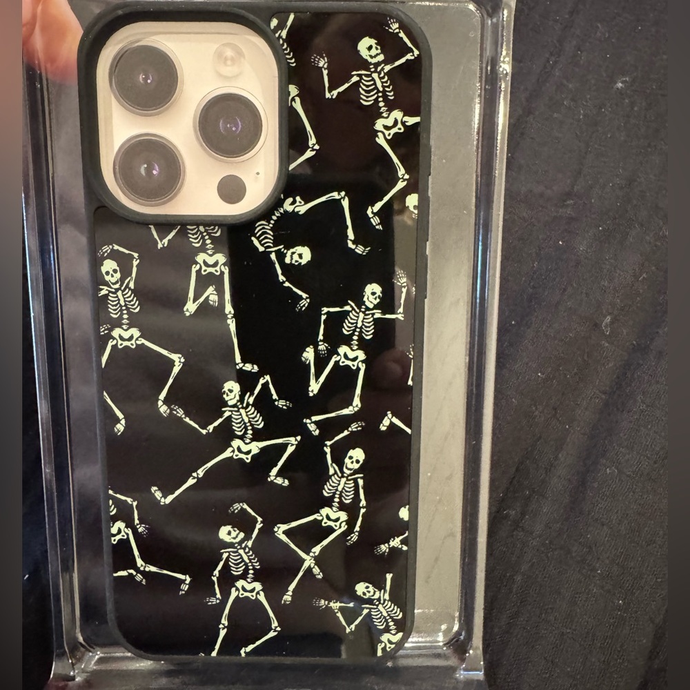 Skeleton Design GLOW IN THE DARK “bone boogie”Limited Edition black Phone Case